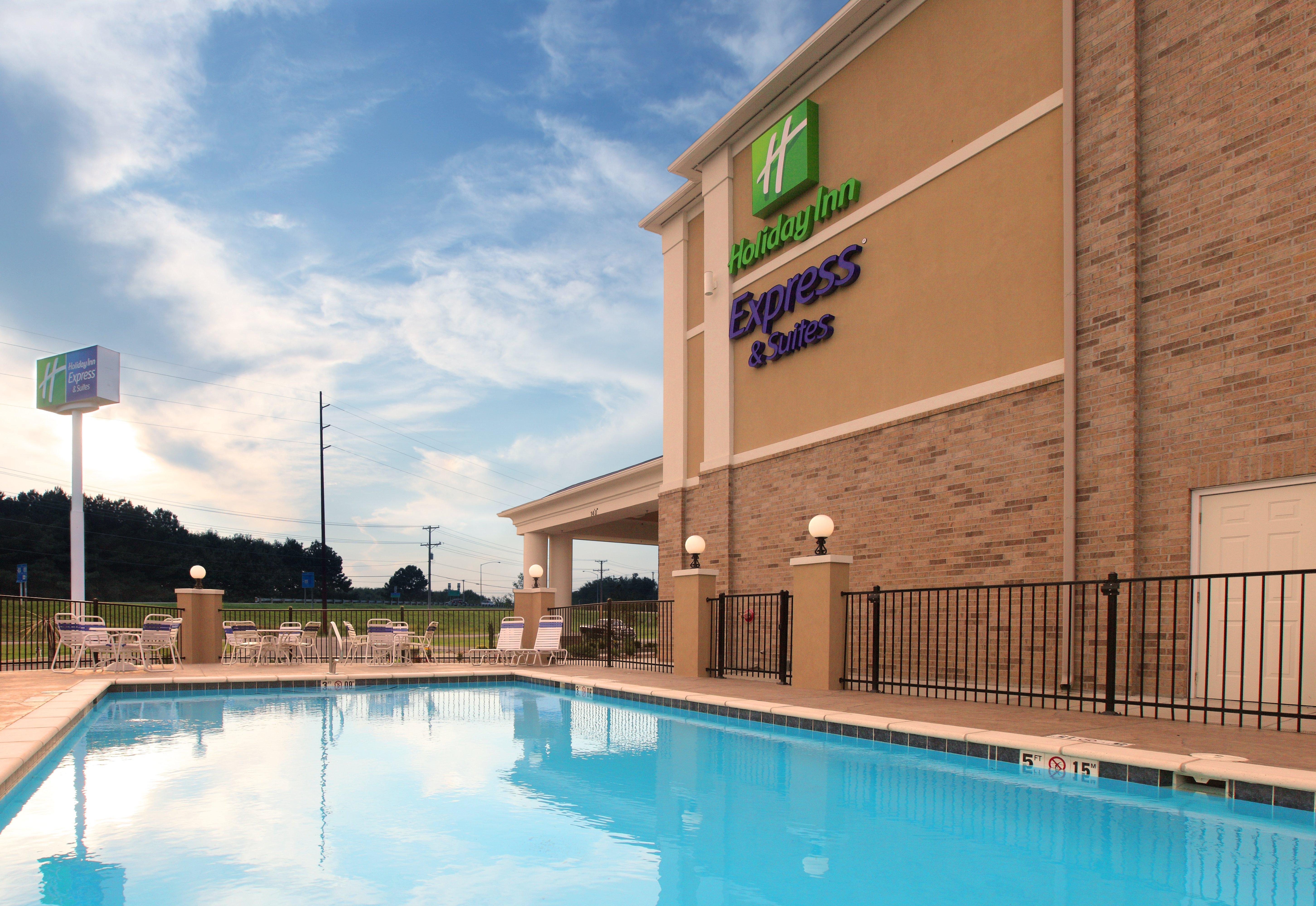 Holiday Inn Express Hotel & Suites Clarksville Εξωτερικό φωτογραφία