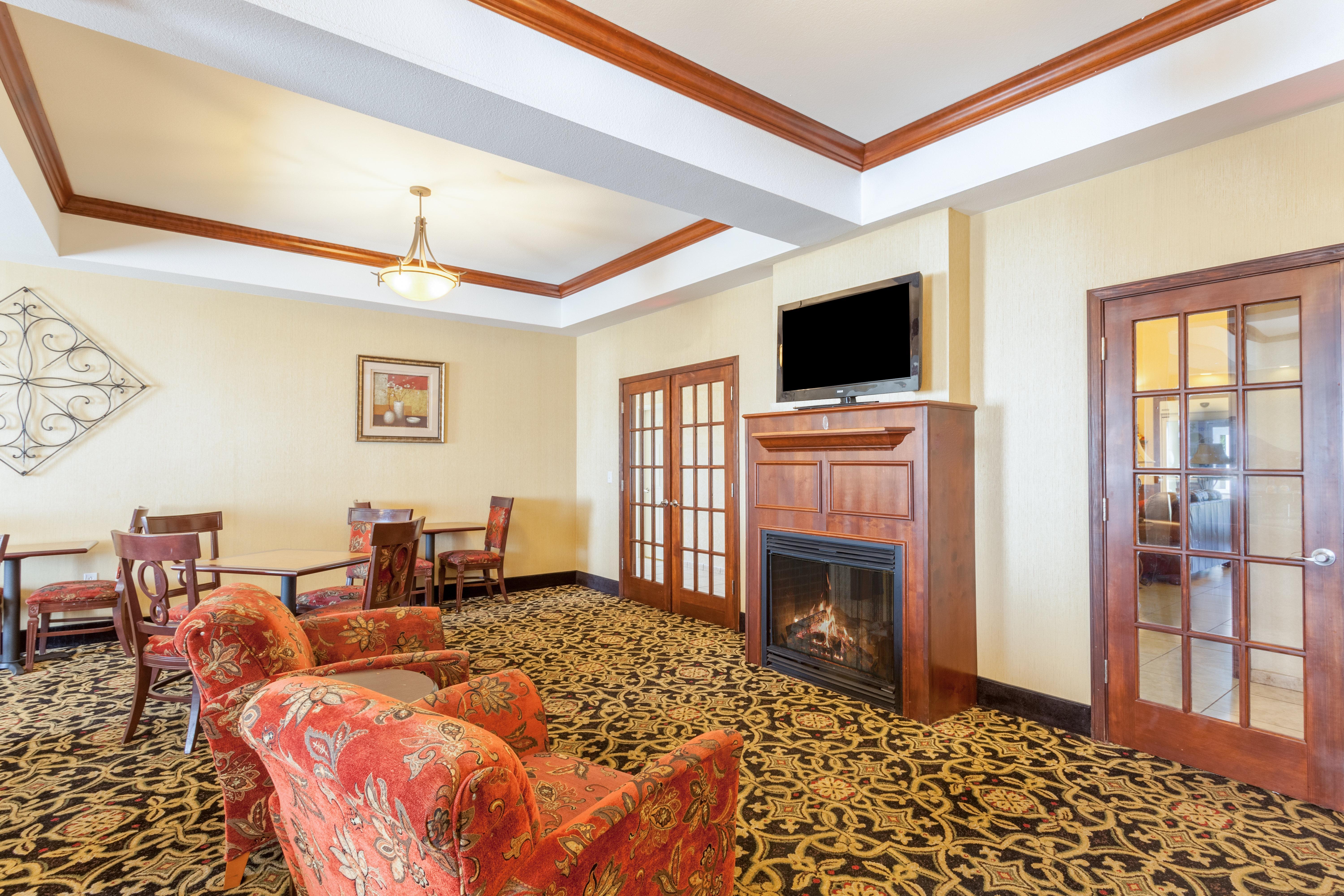 Holiday Inn Express Hotel & Suites Clarksville Εξωτερικό φωτογραφία