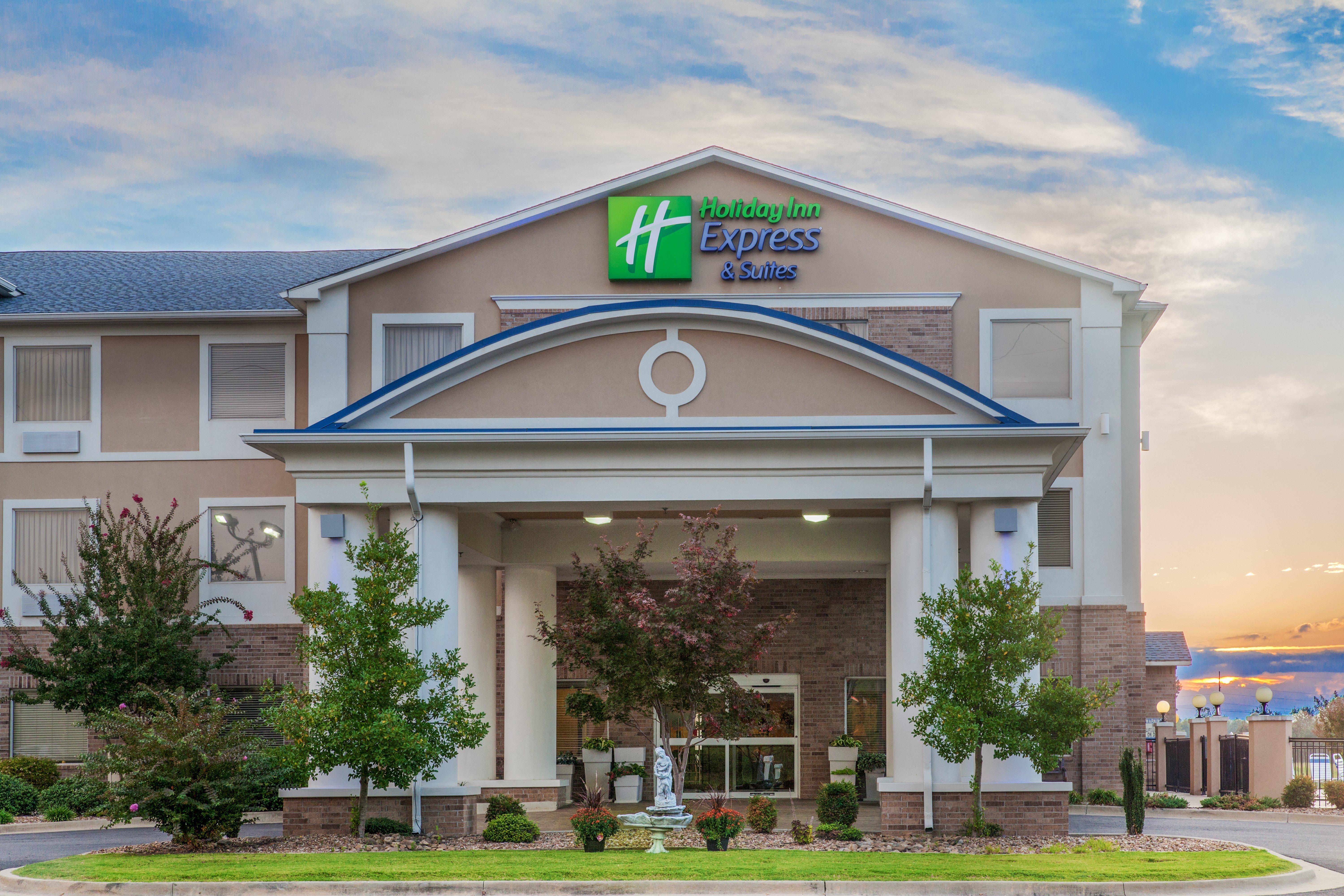Holiday Inn Express Hotel & Suites Clarksville Εξωτερικό φωτογραφία