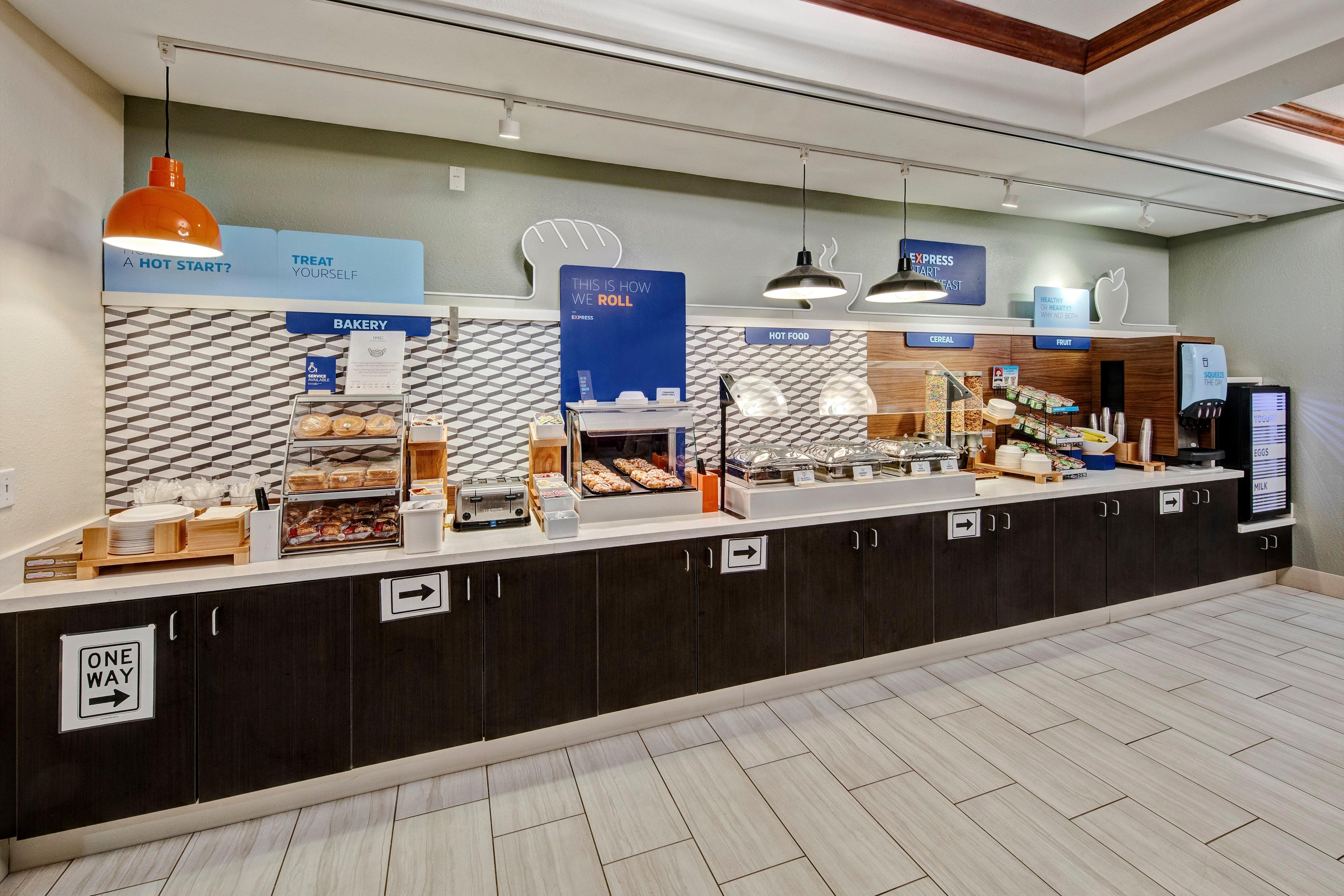 Holiday Inn Express Hotel & Suites Clarksville Εξωτερικό φωτογραφία