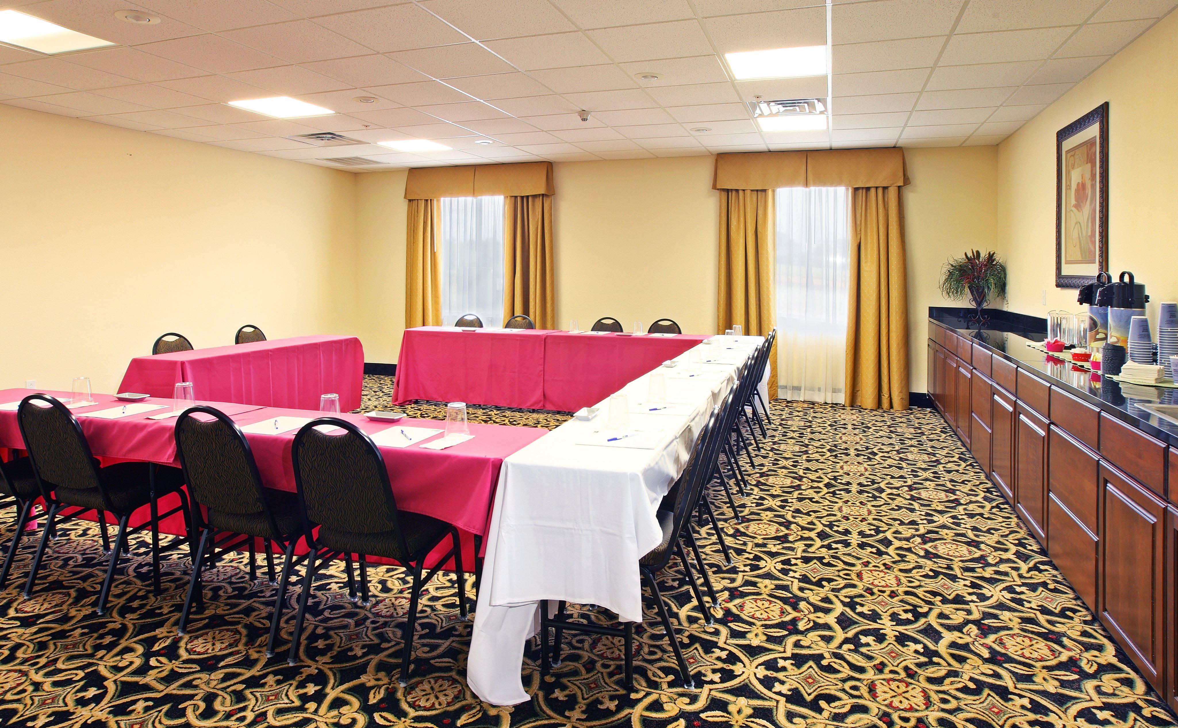 Holiday Inn Express Hotel & Suites Clarksville Εξωτερικό φωτογραφία