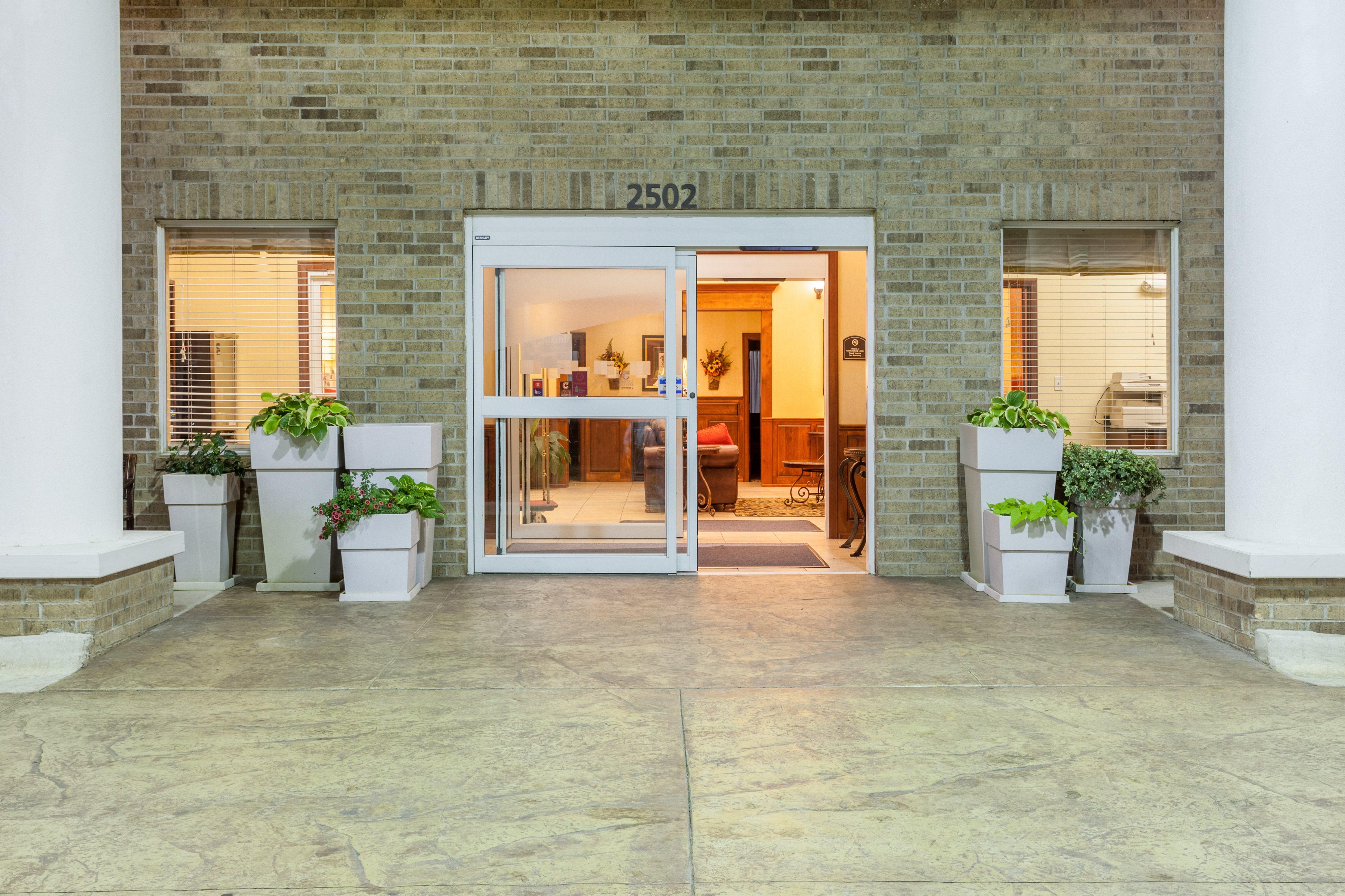 Holiday Inn Express Hotel & Suites Clarksville Εξωτερικό φωτογραφία